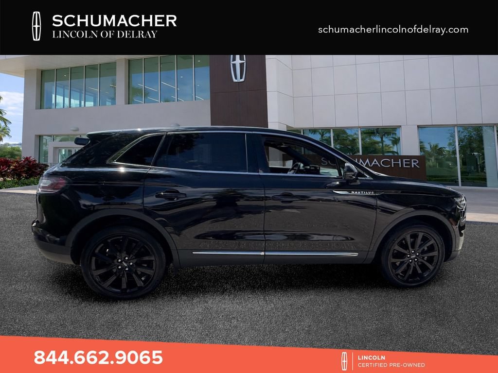 Used 2023 Lincoln Nautilus Reserve w/ Monochromatic Package AWD/4WD image 8