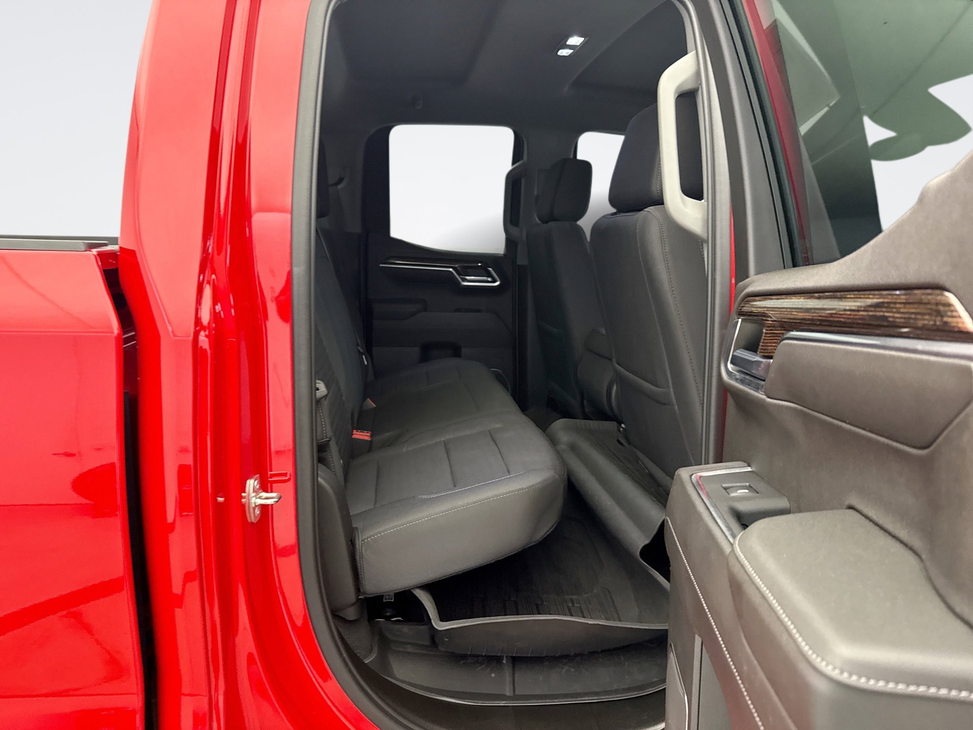 Used 2023 GMC Sierra 1500 Elevation image 17