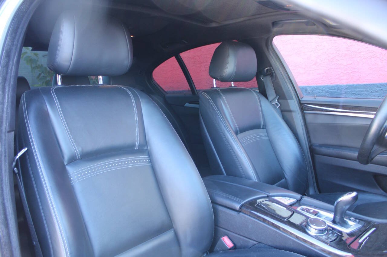 Used 2016 BMW 528i Sedan RWD image 18