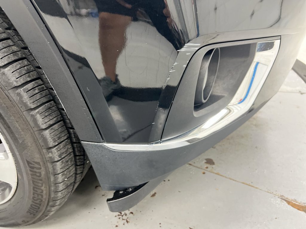 Used 2018 Chevrolet Traverse LT AWD/4WD image 36