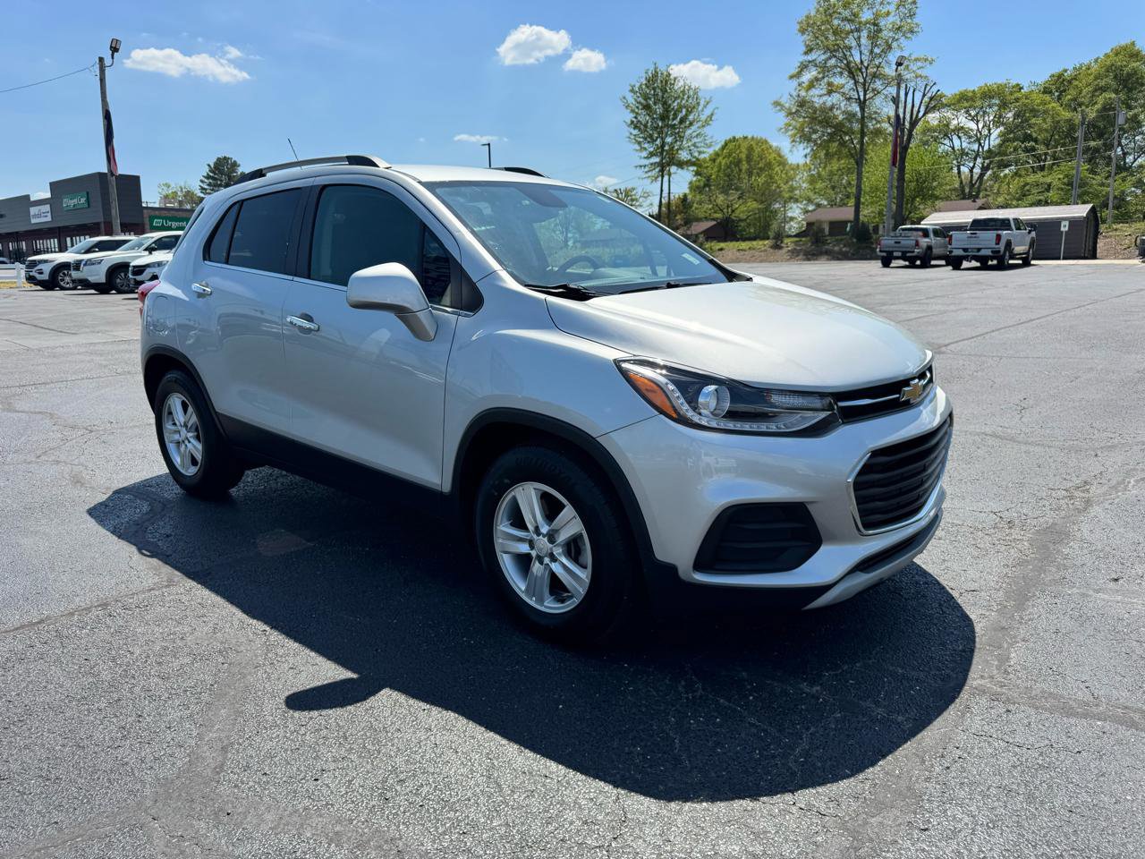 Used 2020 Chevrolet Trax LT w/ LT Convenience Package image 4