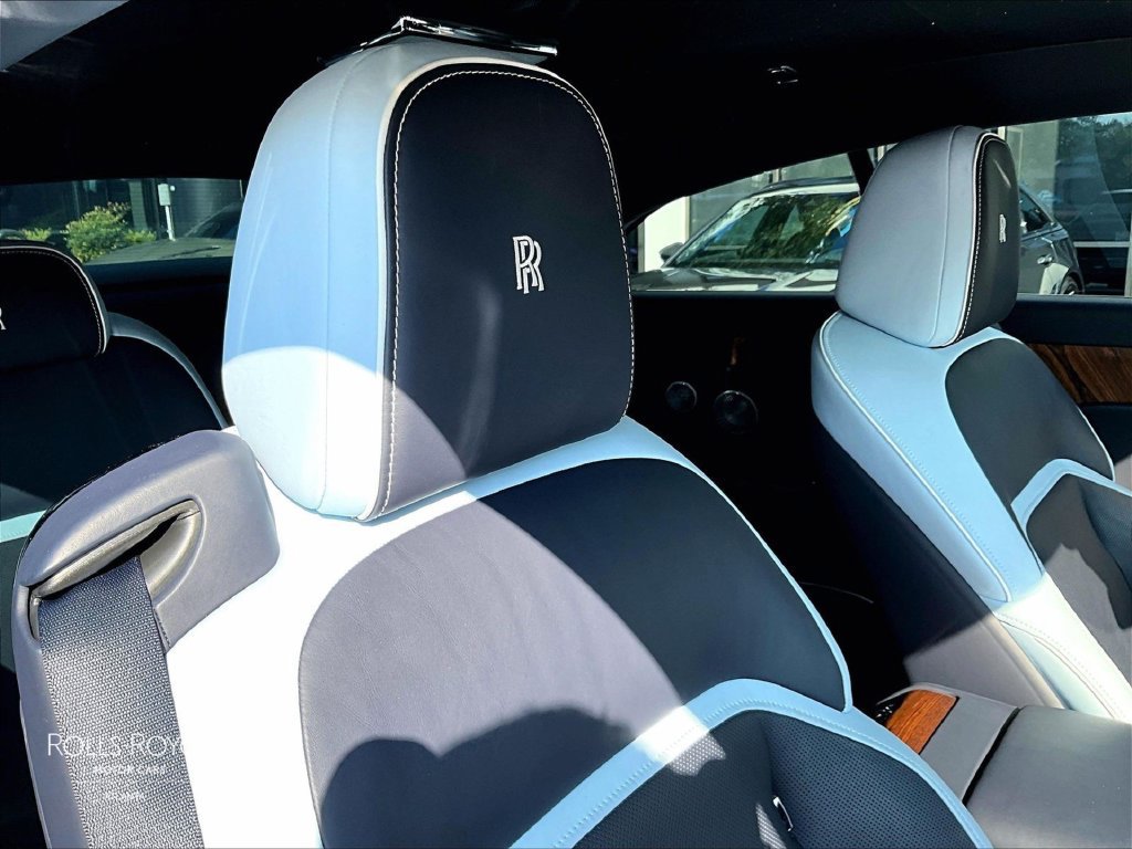 Certified 2024 Rolls-Royce Spectre w/ Spectre Launch Package AWD/4WD image 30