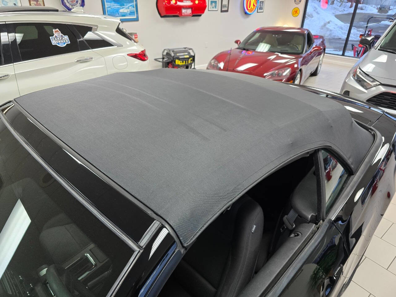 Used 2012 Ford Mustang Convertible image 21