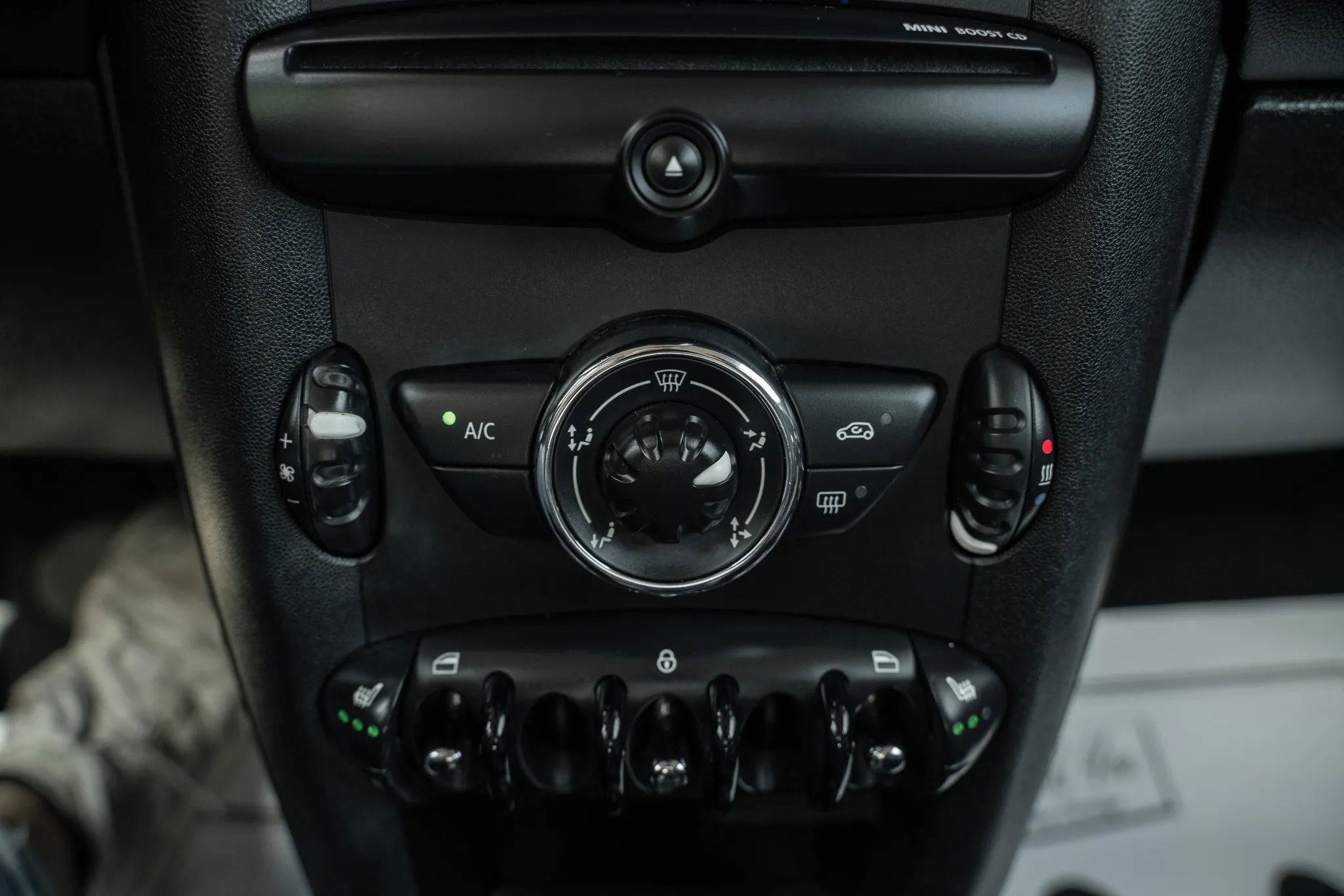 Used 2013 MINI Cooper Hardtop FWD image 17