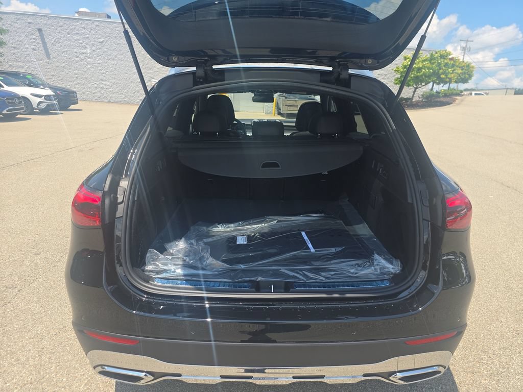 New 2026 Mercedes-Benz GLC 300 4MATIC image 23