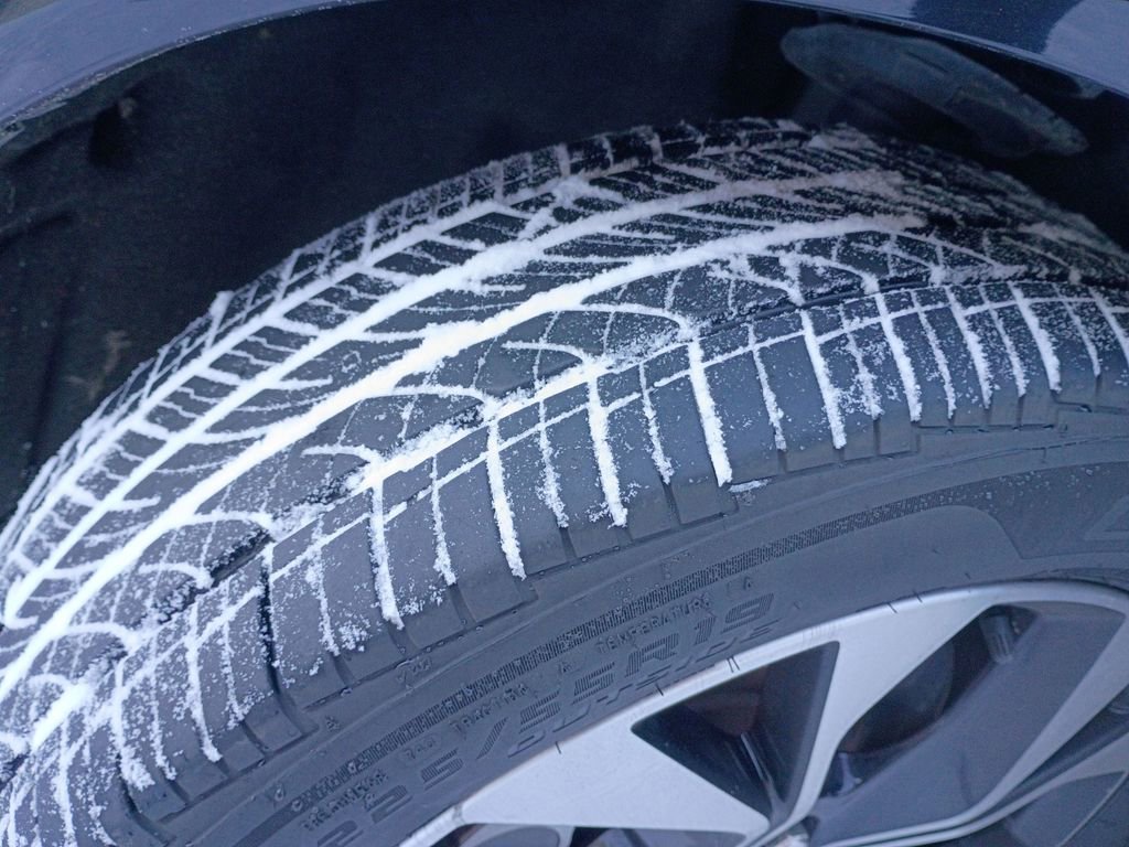 Used 2021 Ford Mustang Mach-E Premium image 27