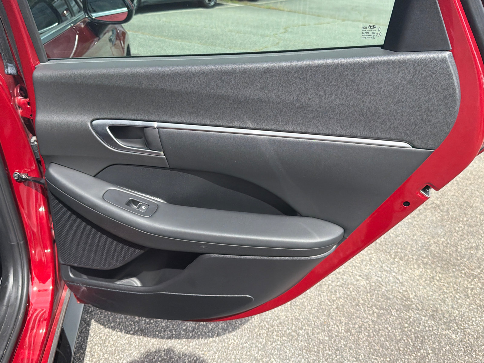 Certified 2025 Hyundai Sonata SEL FWD image 17