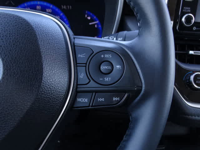 Used 2021 Toyota Corolla XLE image 37