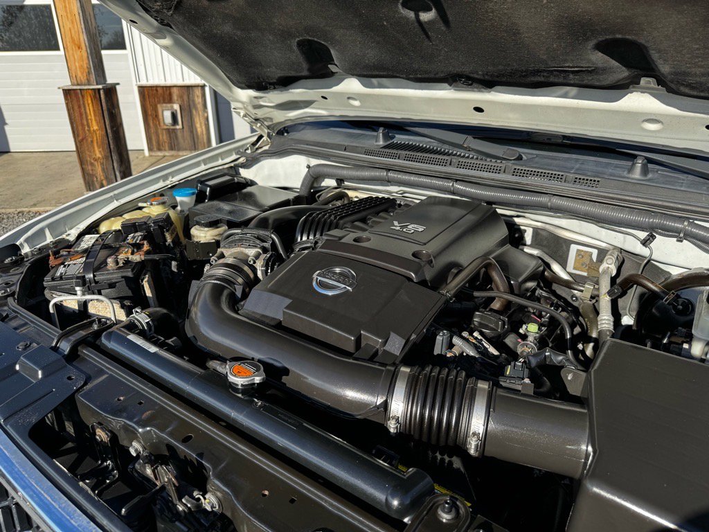 Used 2016 Nissan Frontier SV AWD/4WD image 12