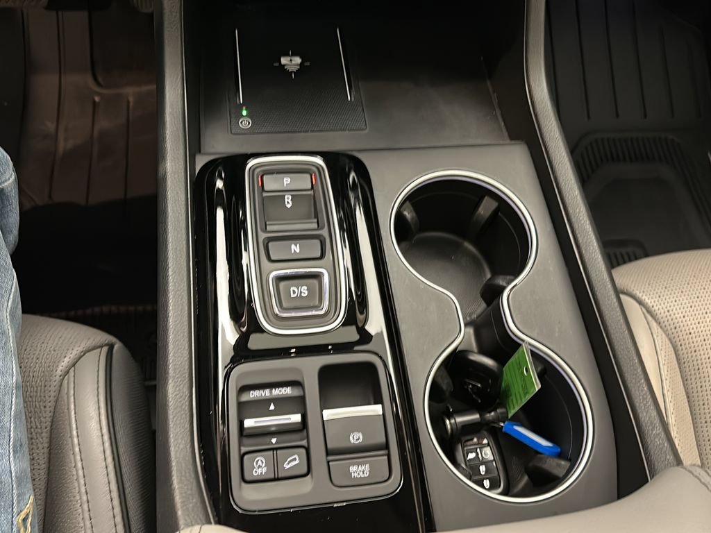 Certified 2024 Honda Pilot Elite image 41