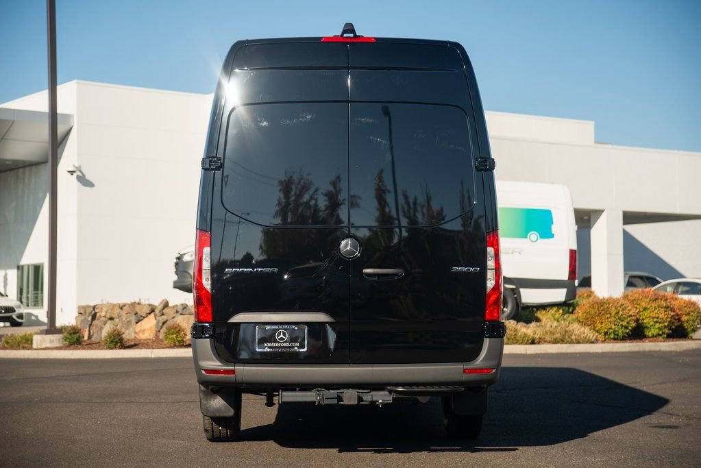 New 2025 Mercedes-Benz Sprinter 2500 image 4