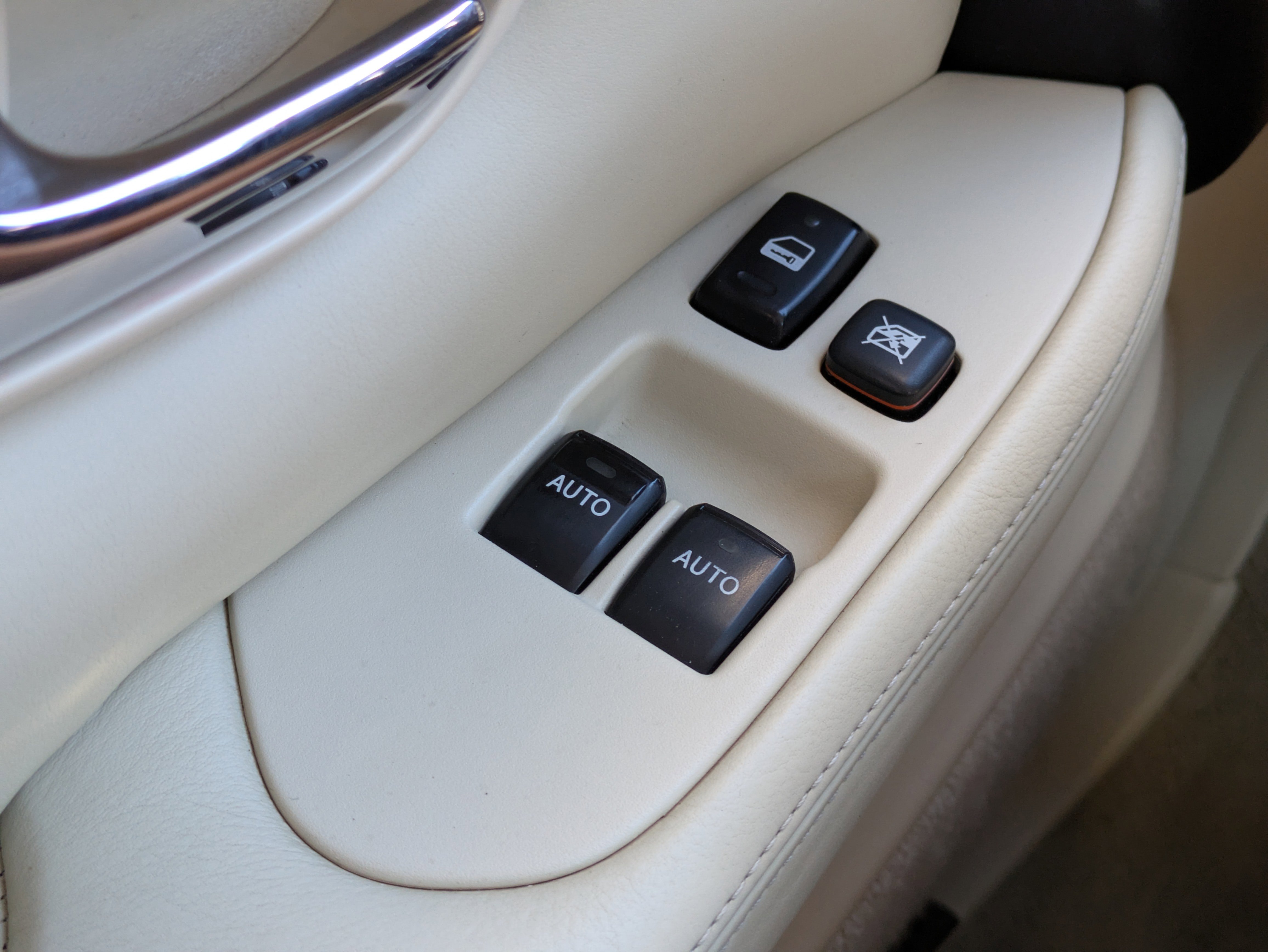 Used 2004 Lexus SC 430 Convertible image 20