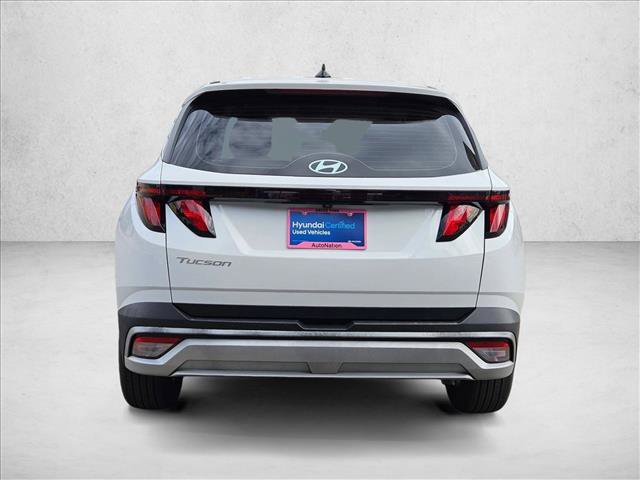 Certified 2025 Hyundai Tucson SE image 7