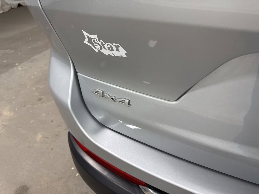 Used 2024 Jeep Grand Cherokee L Limited w/ Luxury Tech Group II image 20