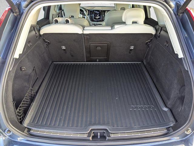 Used 2021 Volvo XC60 T5 Inscription w/ Advanced Package image 6