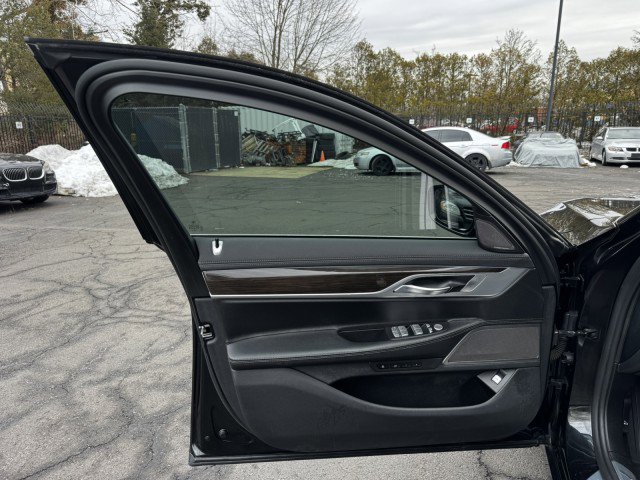 Used 2019 BMW 740i w/ Cold Weather Package RWD image 19