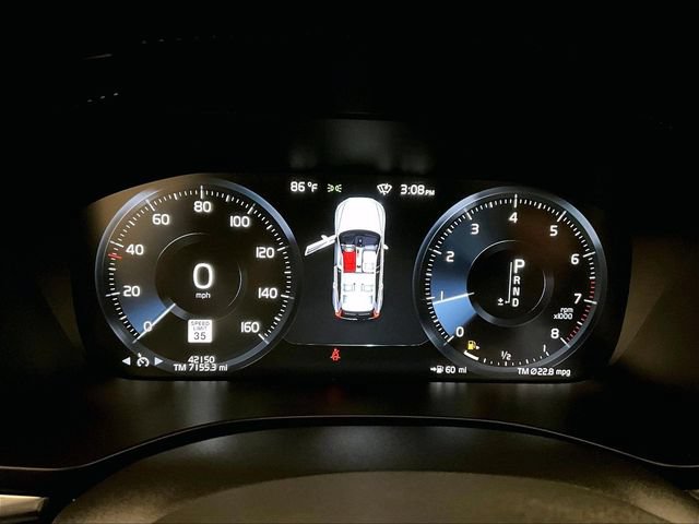 Used 2021 Volvo XC60 T5 Momentum w/ Premium Package AWD/4WD image 19