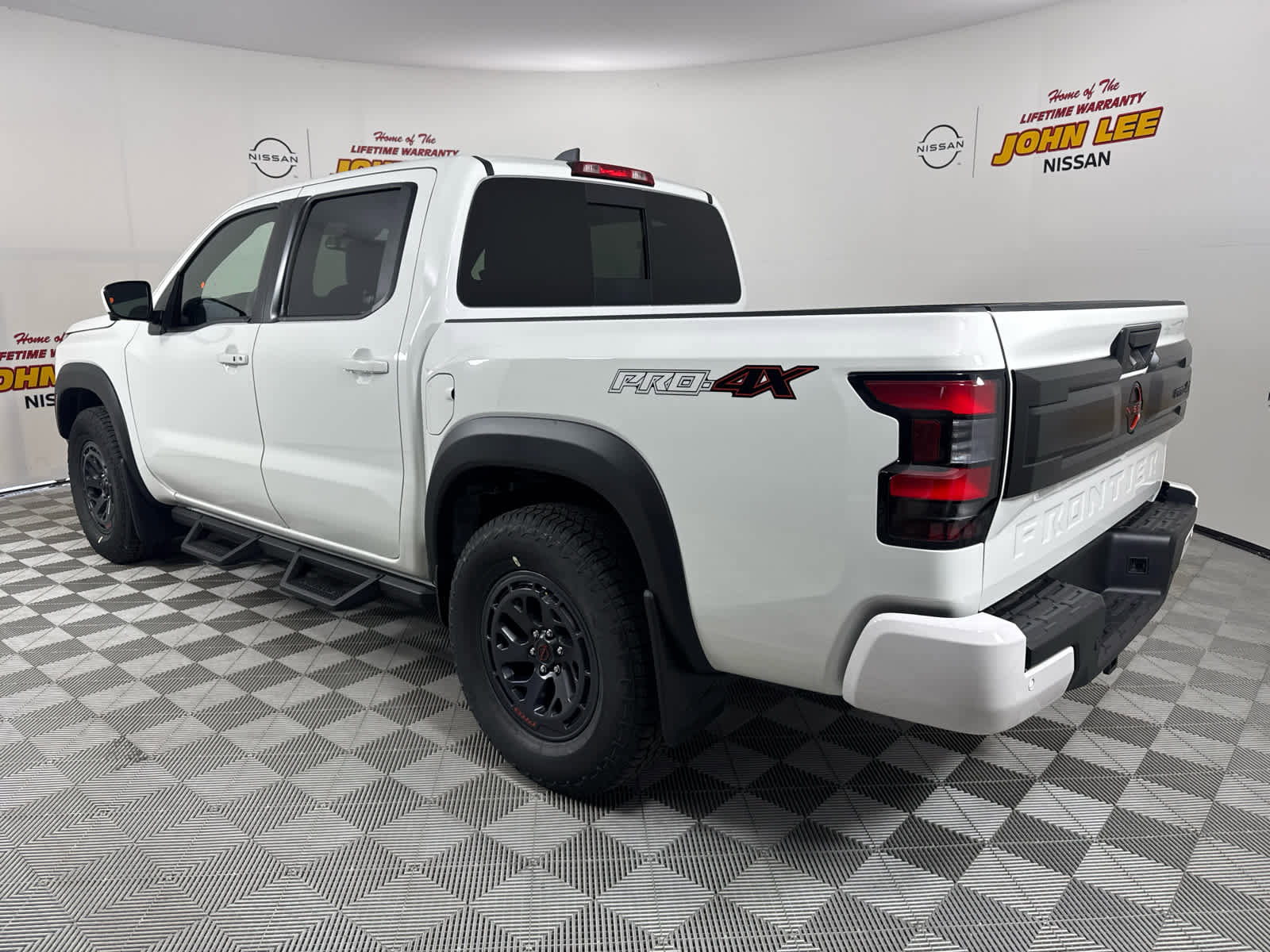 New 2026 Nissan Frontier PRO-4X image 3