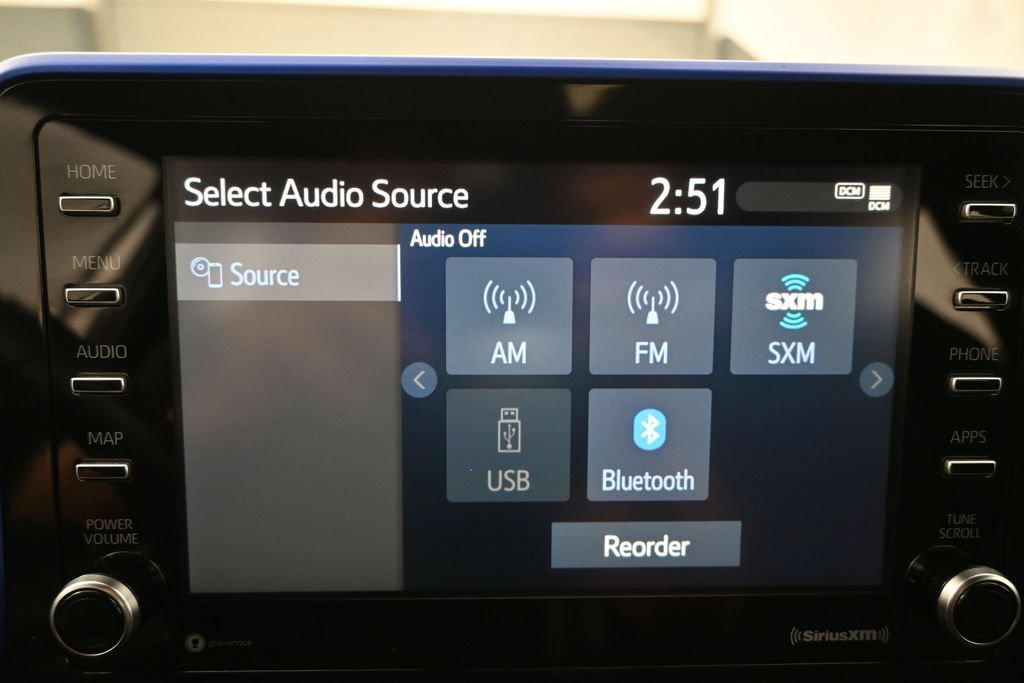Used 2020 Toyota C-HR XLE FWD image 17