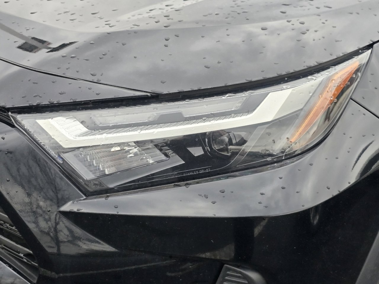 Used 2023 Toyota RAV4 LE image 14