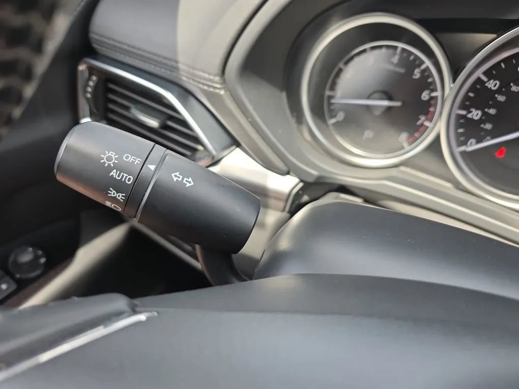 Used 2020 MAZDA CX-5 Touring FWD image 22