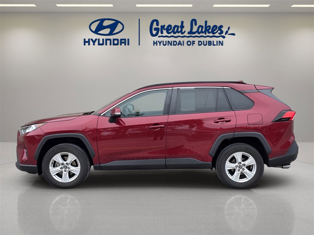 Used 2021 Toyota RAV4 XLE image 2