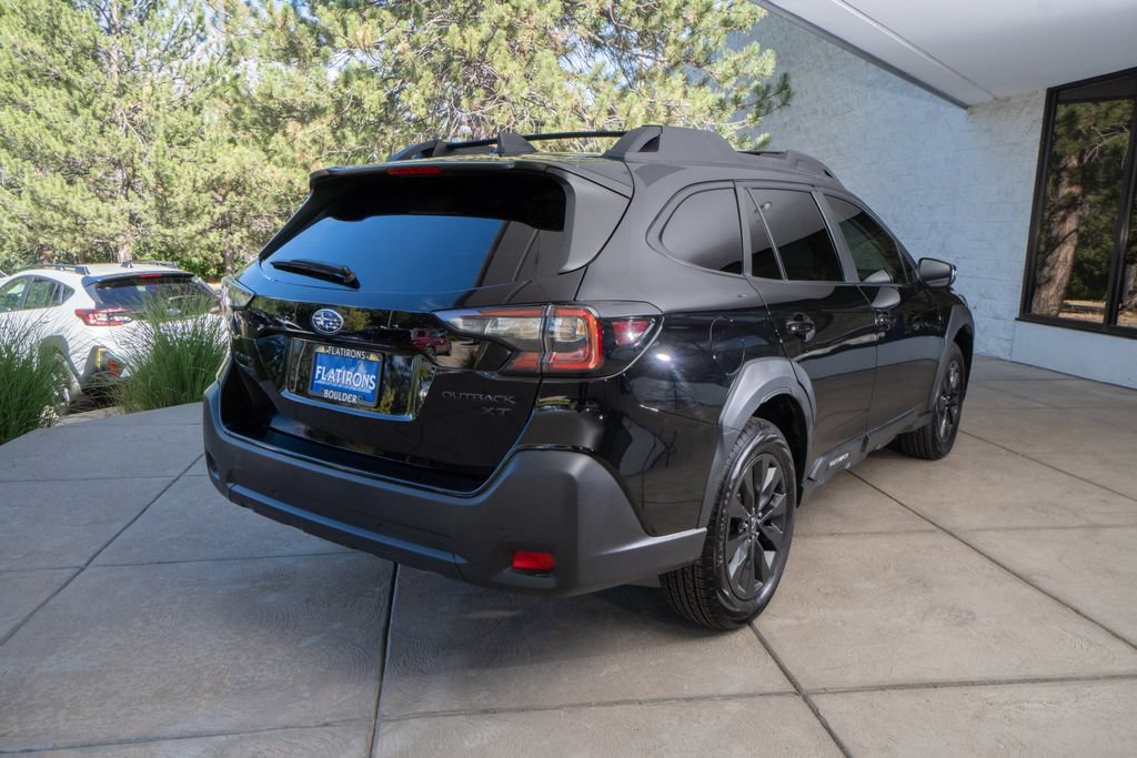 Certified 2024 Subaru Outback Onyx Edition XT AWD/4WD image 6