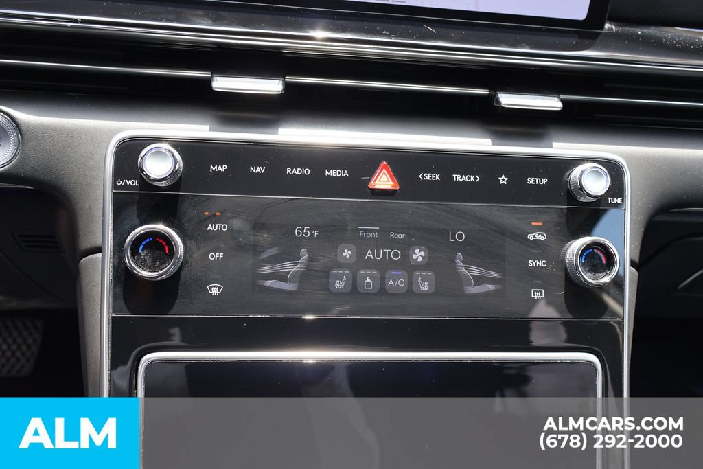 Used 2025 Genesis GV80 2.5T Standard AWD/4WD image 32