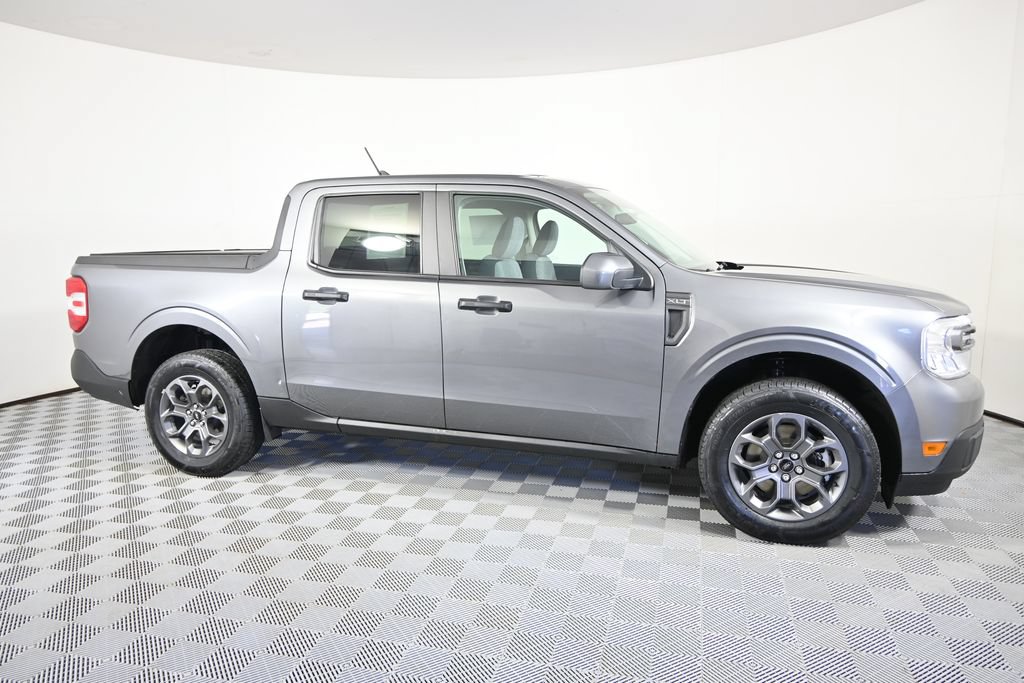 Used 2023 Ford Maverick XLT w/ Equipment Group 300A Standard AWD/4WD image 9
