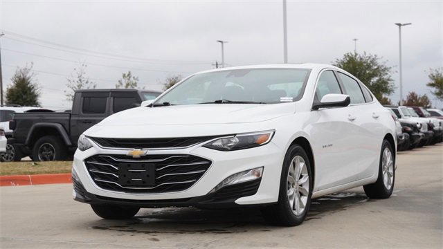 Used 2024 Chevrolet Malibu LT image 3