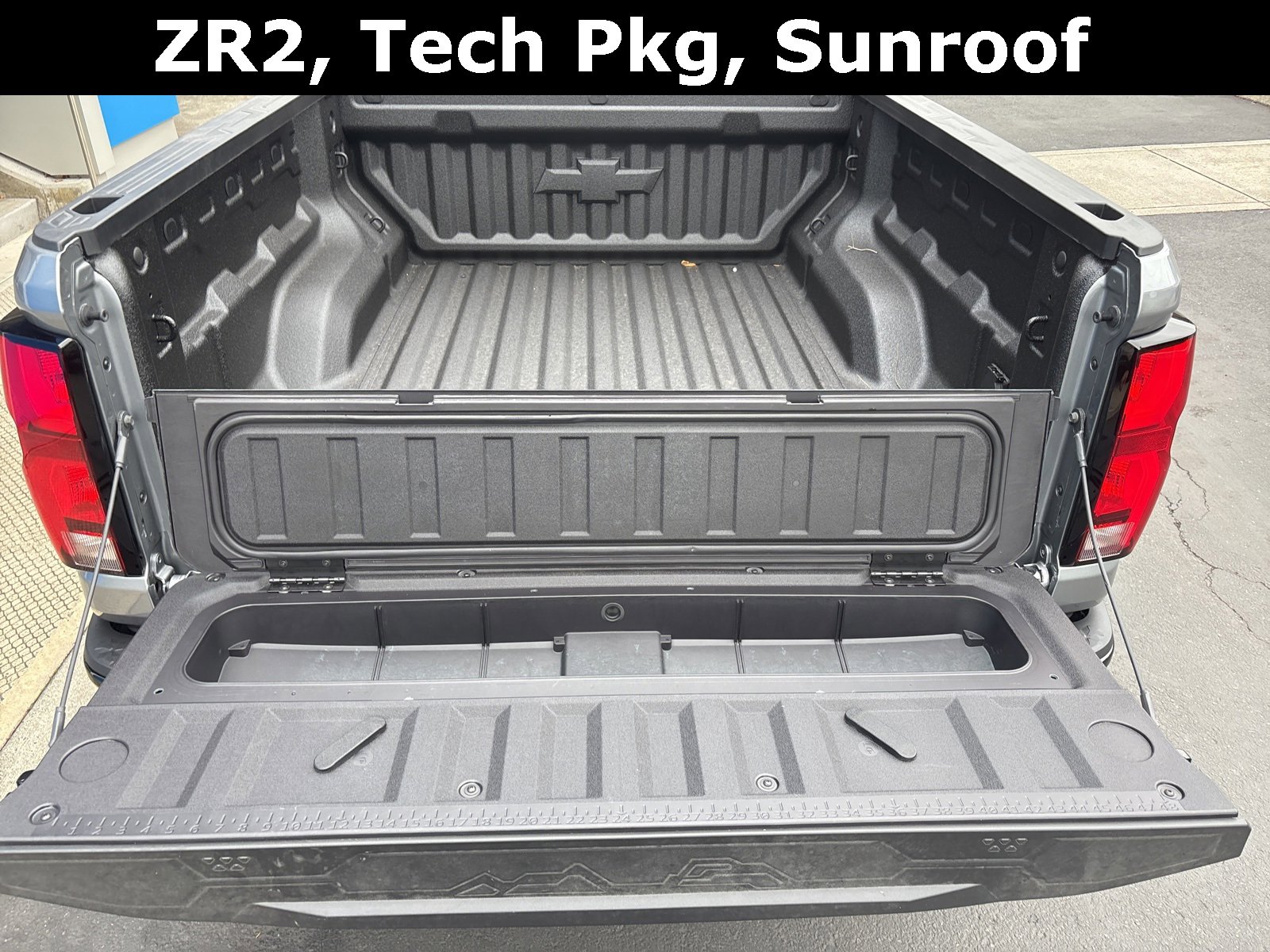 New 2026 Chevrolet Colorado ZR2 w/ Technology Package image 23