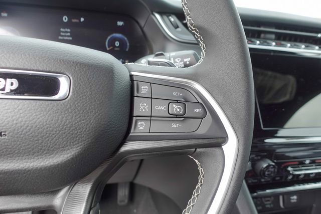 New 2025 Jeep Grand Cherokee Laredo X image 18