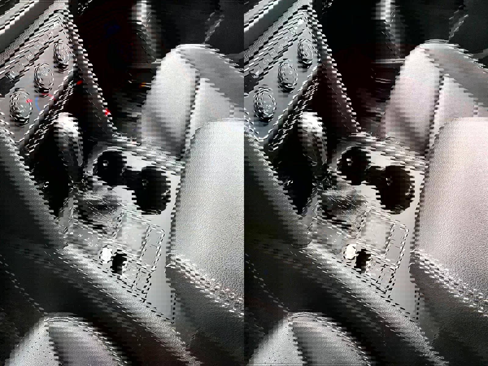 Used 2023 Volkswagen Atlas SE image 20