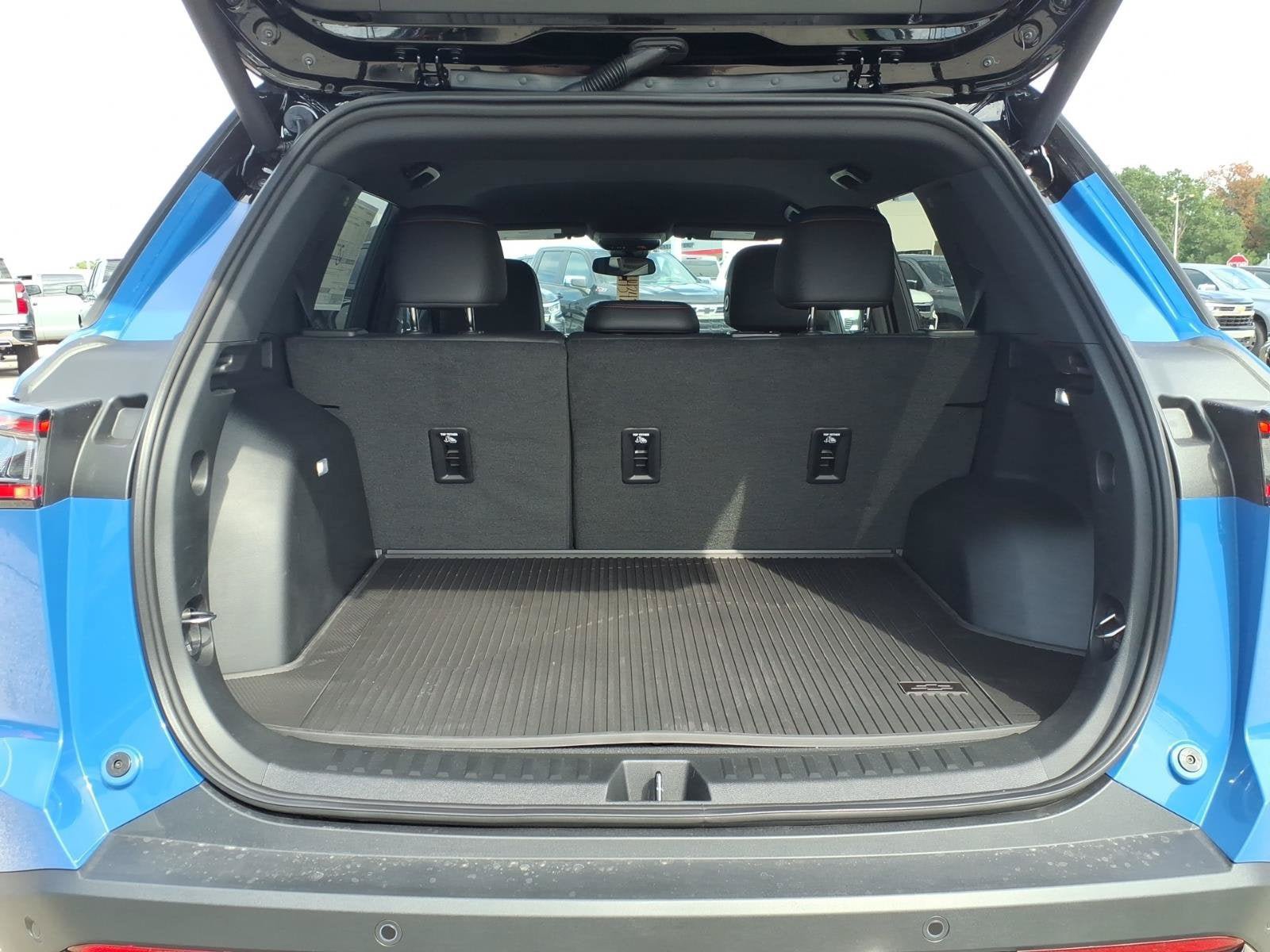 New 2027 Chevrolet Equinox RS AWD/4WD image 14