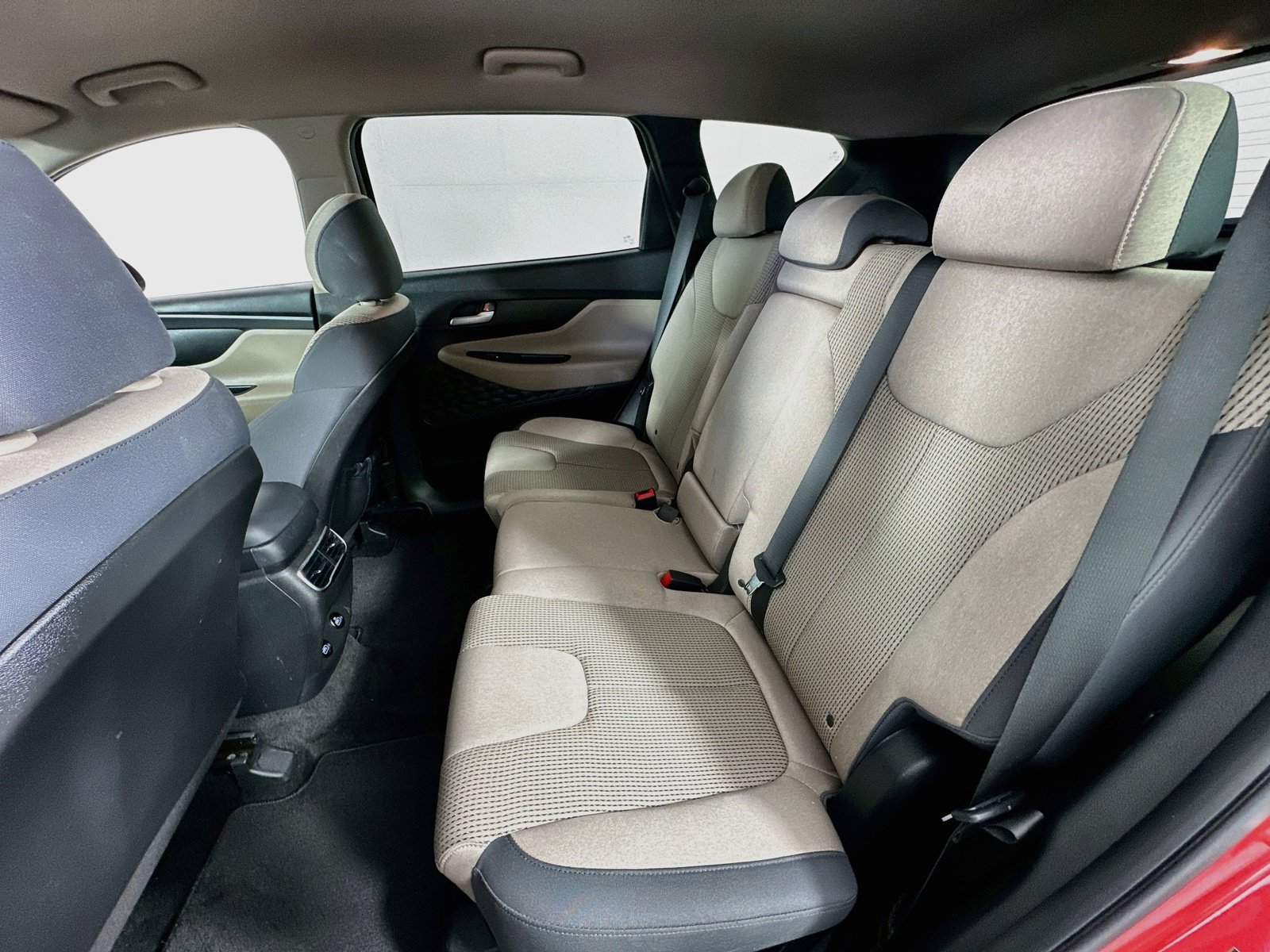 Used 2023 Hyundai Santa Fe SE AWD/4WD image 22