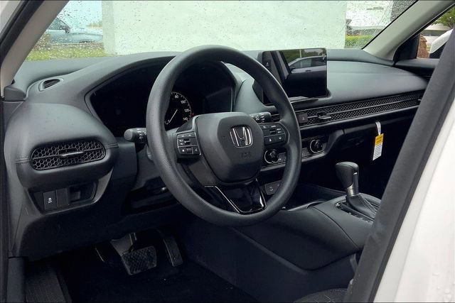 New 2026 Honda HR-V LX image 6