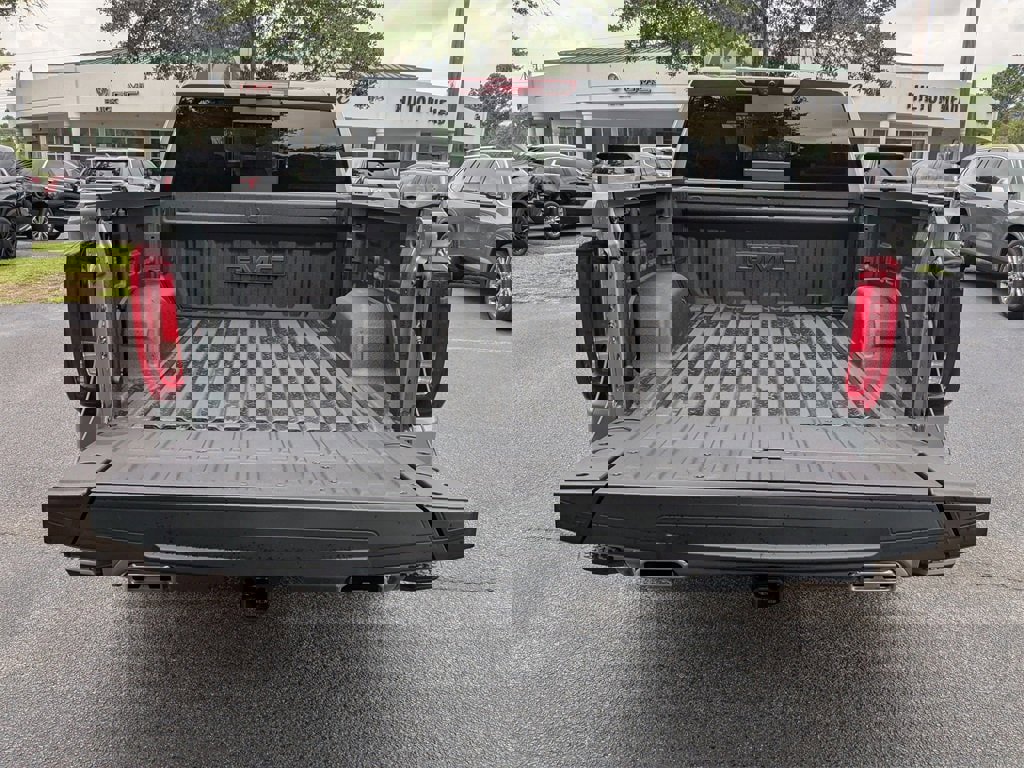 New 2025 GMC Sierra 1500 Denali image 13