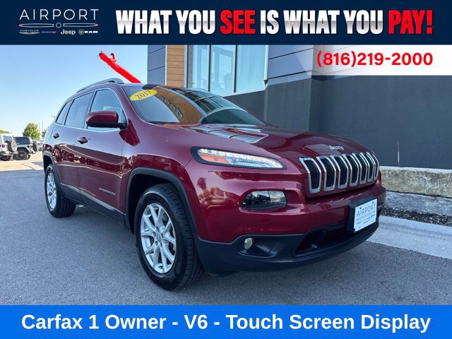 Used 2017 Jeep Cherokee Latitude AWD/4WD image 1