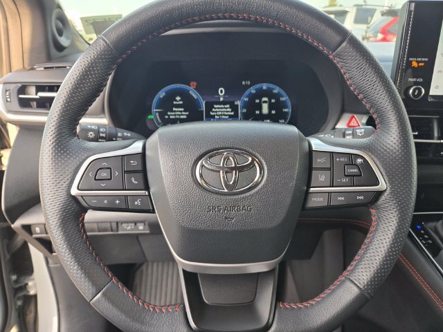 Certified 2025 Toyota Sienna XSE w/ XSE Plus Package AWD/4WD image 24