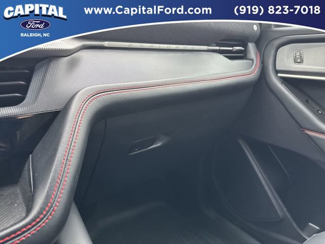 Certified 2025 Ford Explorer ST-Line w/ Premium Package AWD/4WD image 26