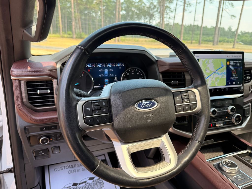 Used 2024 Ford Expedition Limited RWD image 18