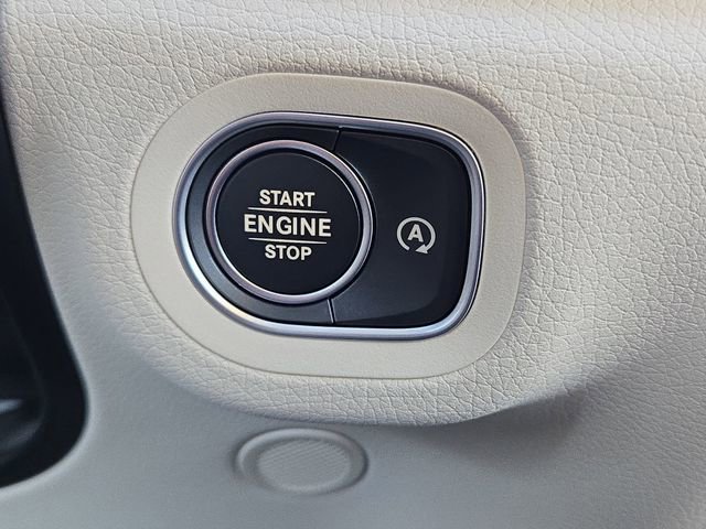 New 2026 Mercedes-Benz GLS 450 4MATIC image 10