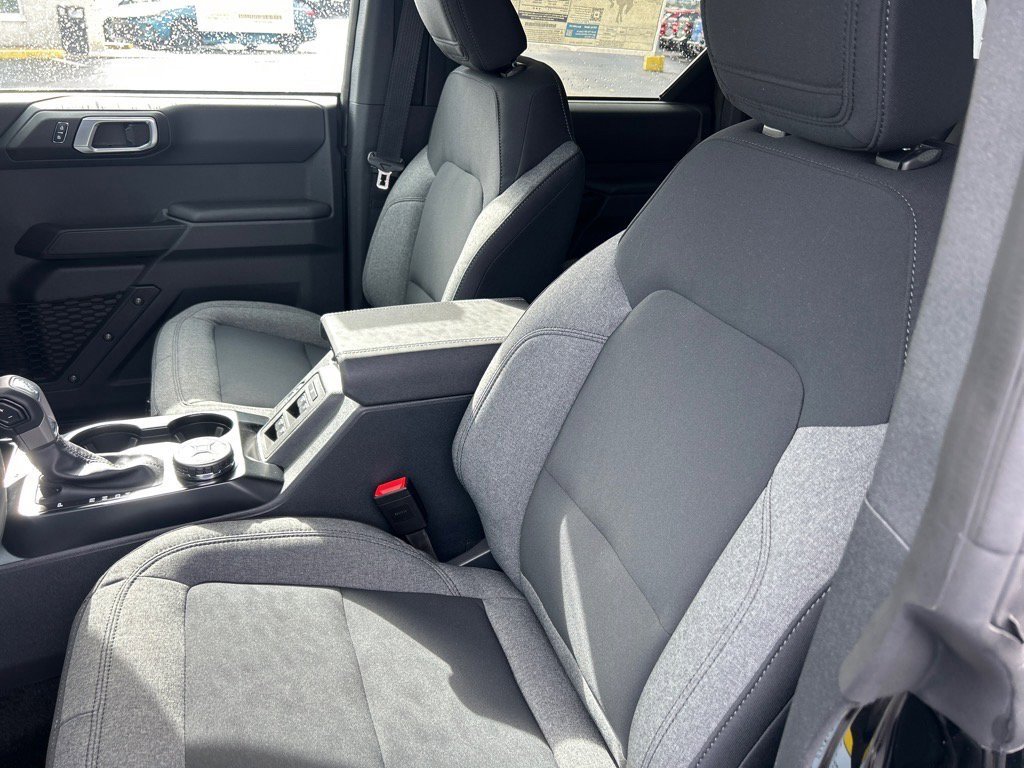 New 2025 Ford Bronco Big Bend image 4