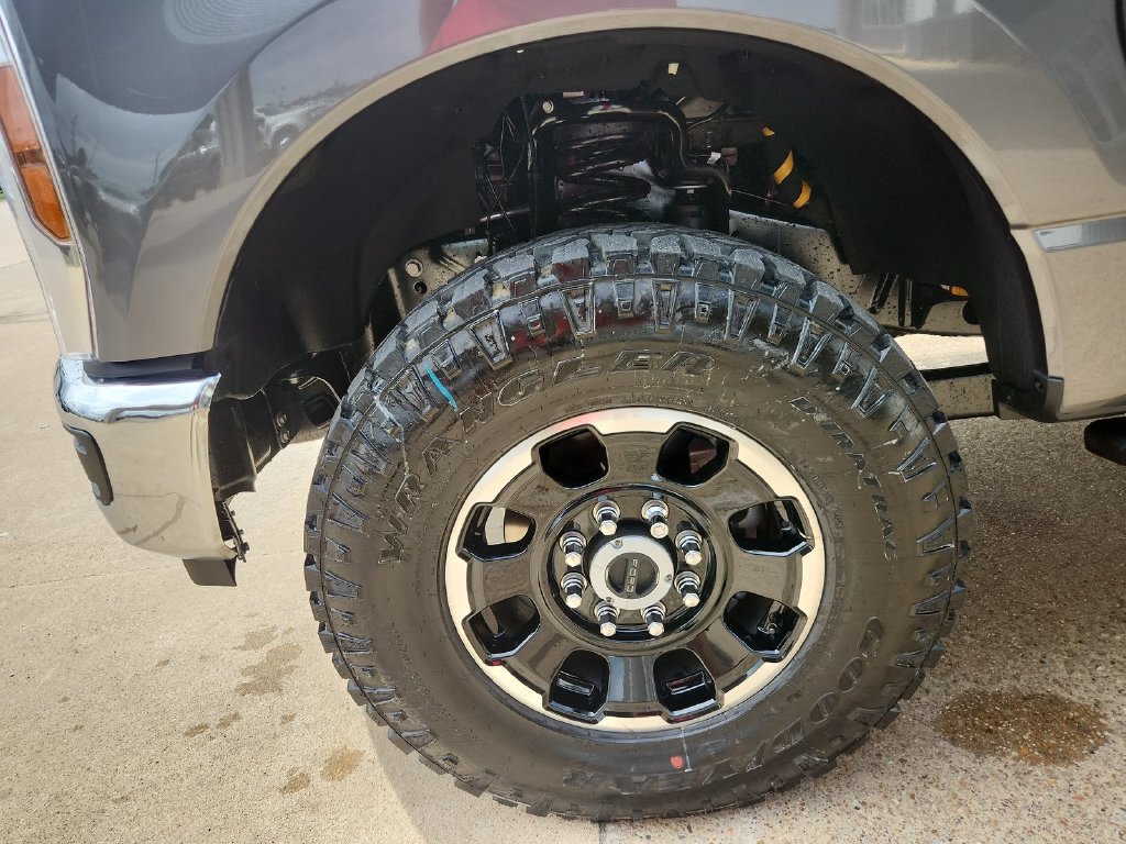 New 2027 Ford F350 XLT w/ Tremor Off-Road Package AWD/4WD image 14