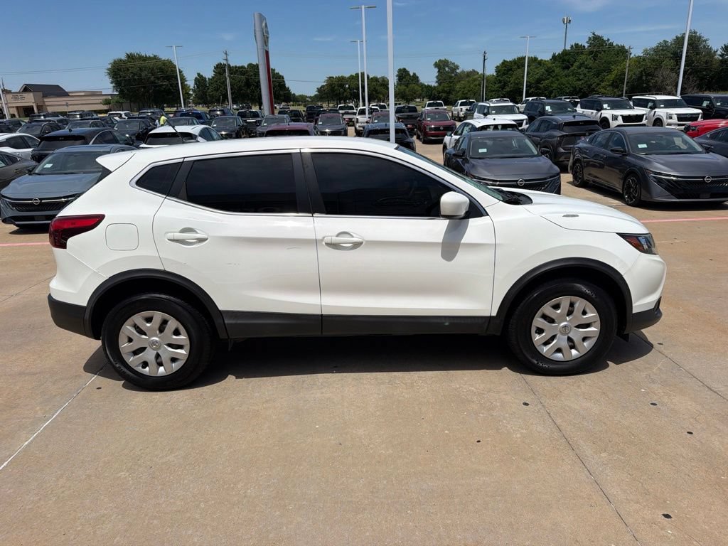 Used 2019 Nissan Rogue Sport S FWD image 6
