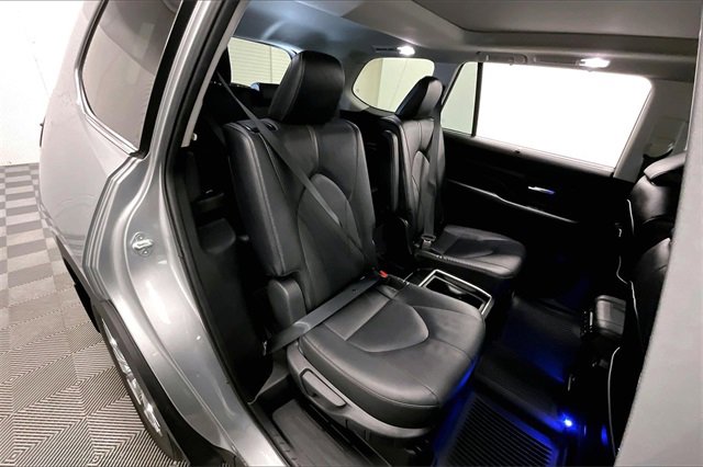 Used 2024 Toyota Grand Highlander Platinum image 23