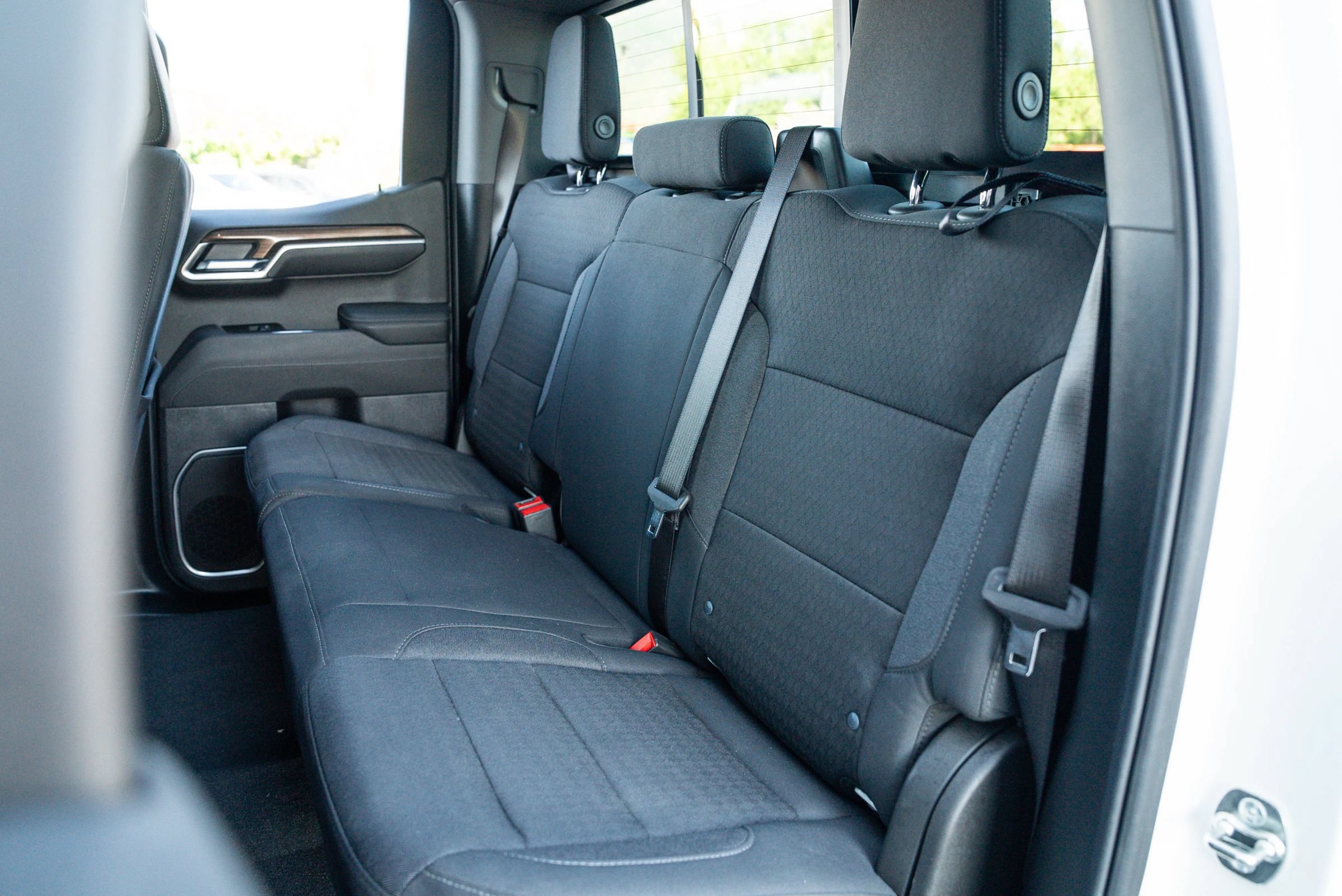 Used 2025 Chevrolet Silverado 1500 LT w/ LPO, Dark Essentials Package AWD/4WD image 24