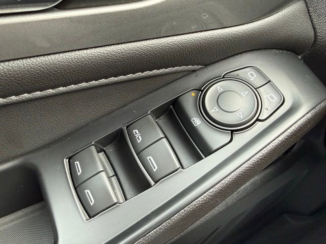 Certified 2023 Chevrolet Traverse LT image 24