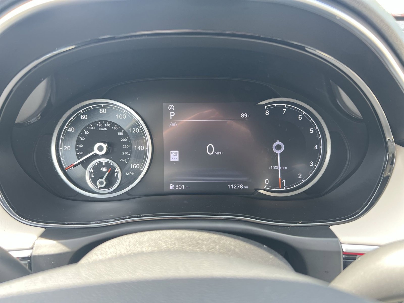 Used 2023 Genesis GV70 2.5T w/ Advanced Package image 25