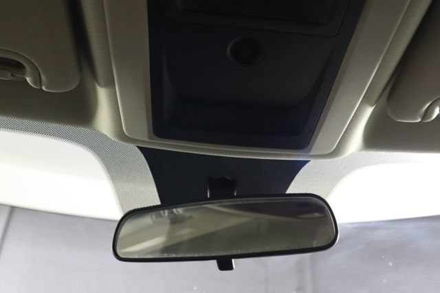Used 2024 RAM 1500 Classic SLT AWD/4WD image 16